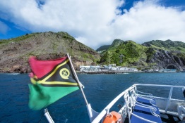 Explorer-Ventures-Caribbean-Explorer-II-Saba-Island-Didier-BLU_0660