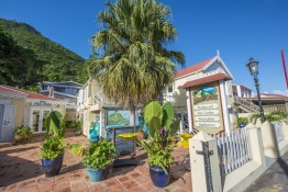 Explorer-Ventures-Caribbean-Explorer-II-Saba-Island-Didier-BLU_1037