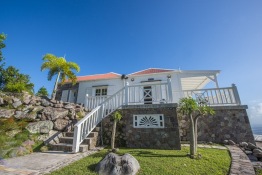 Explorer-Ventures-Caribbean-Explorer-II-Saba-Island-Didier-BLU_1051