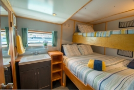 CaribbeanExplorerII_Cabin_b