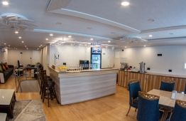 EmperorExplorer_saloon2