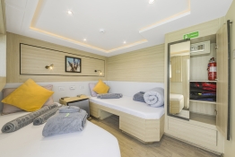 Glory Sea Explorer Lower Deck Twin Cabin Bed 2