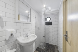 Glory Sea Explorer Lower Deck Bathroom