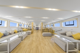 Glory Sea Explorer Saloon