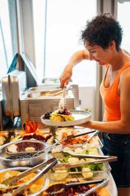 Humboldt Explorer_Happy-Guest15-Food Humboldt Explorer_Happy-Guest15-Food