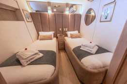 Humboldt Explorer_Lower-Deck-Cabin_Twin5