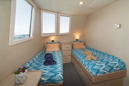 Cabin-3-Twin-Turks-and-Caicos-Explorer-2-Explorer-Ventures-Liveaboard-Diving