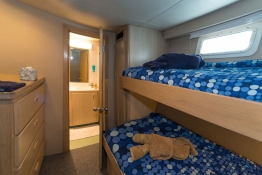 Cabine-10-Bunkbeds-Turks-and-Caicos-Explorer-2-Explorer-Ventures-Liveaboard-Diving