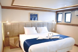 TiburonExplorer_Lower-Deck-Cabin2