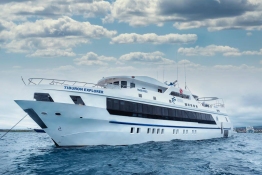 Tiburon Explorer at sea 3