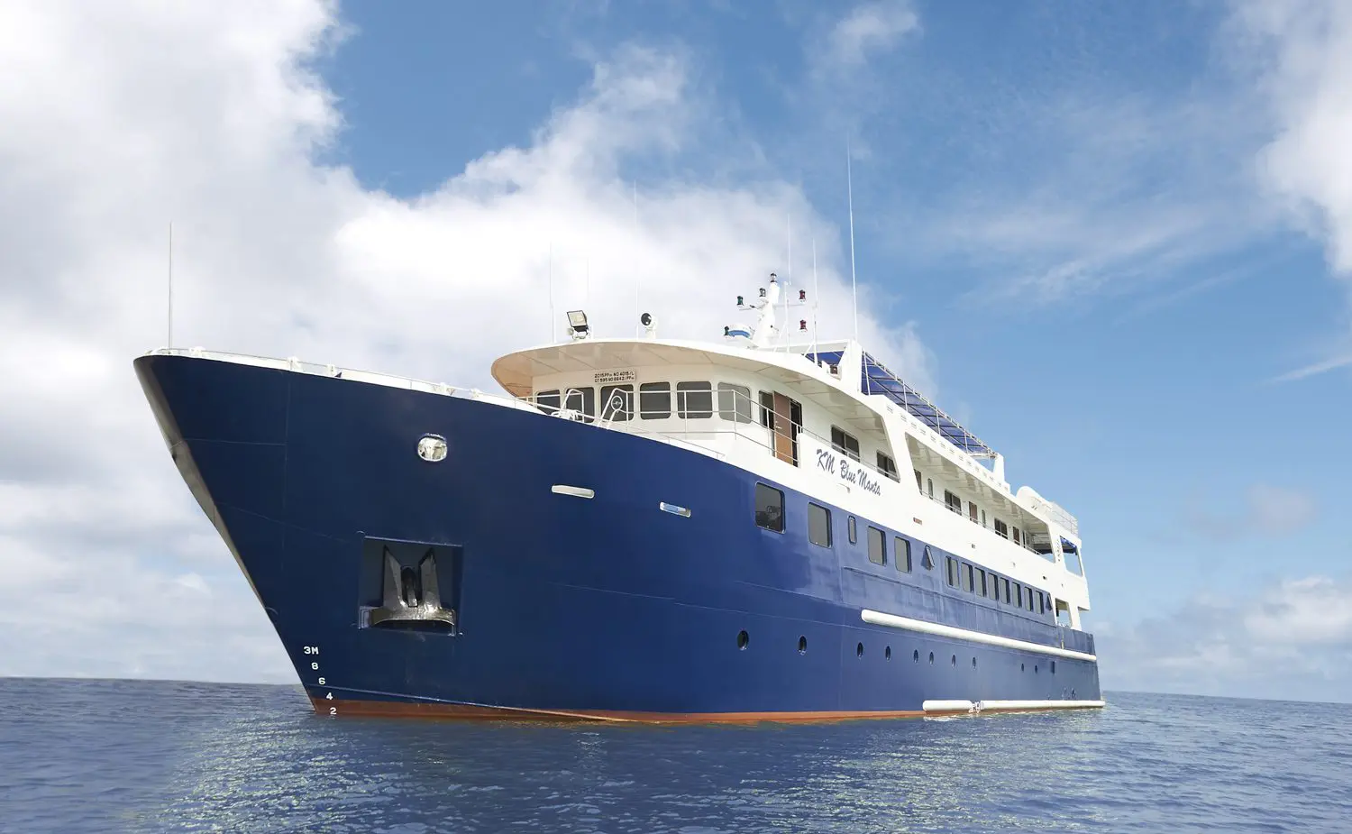 Blue Manta Explorer, Indonesia | Explorer Ventures