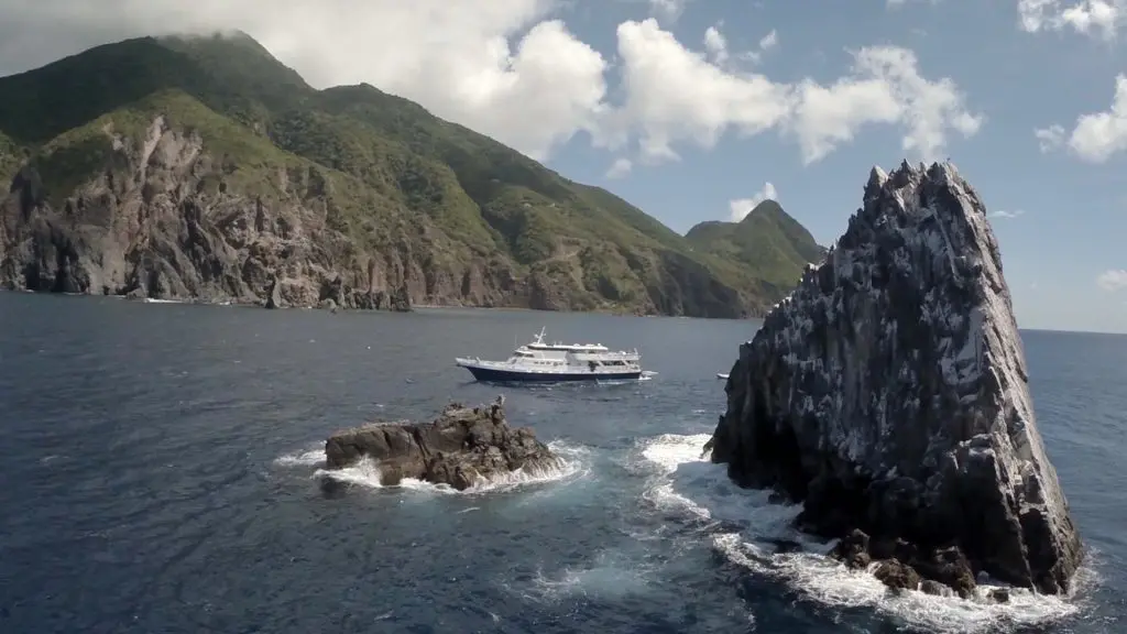 Explorer Ventures Fleet liveaboard diving adventures. Caribbean Saba St Kitts