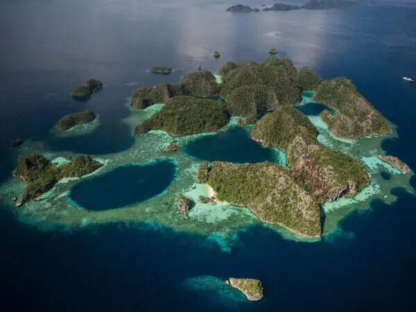 Ambon, Banda Sea, Halmahera and North Sulawesi Itineraries | Explorer Ventures Fleet® Arial_Indonesia-Explorer-Ventures-Fleet-e1626748397546