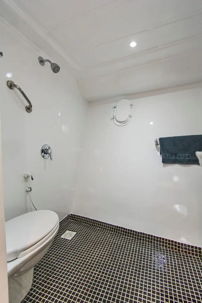 Grand Sea Explorer has been refurbished! See the updates in our photoblog. | Explorer Ventures Fleet® Grand Sea Explorer Interior Gallery 2023 at 11.38.23 (5)