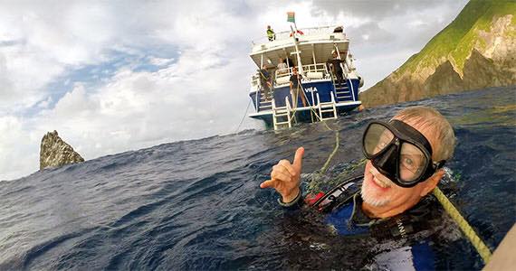 Greg ScubaRadio on Caribbean Explorer II | Explorer Ventures