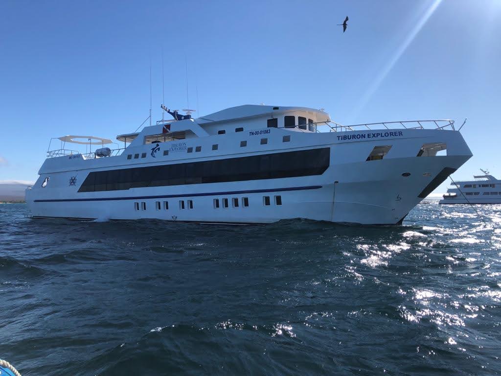Tiburon Explorer at Sea